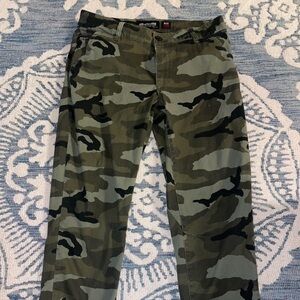 Ecko Unltd Camo Pants
